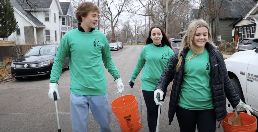 Chagrin Falls High School Students Create New Club Called Cleanland